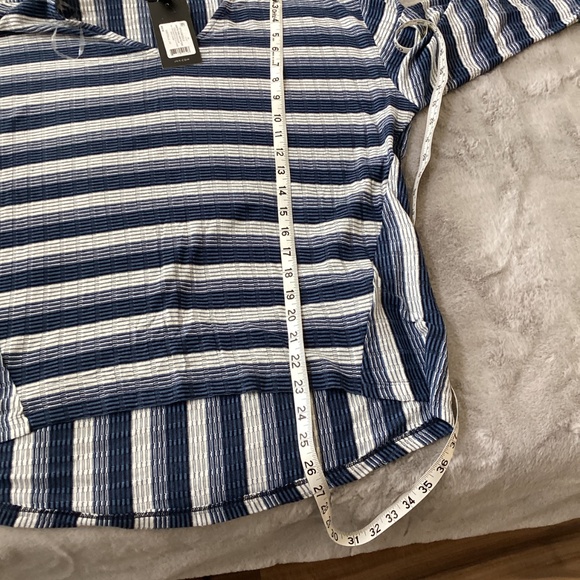 NWT blue and white stripe long sleeve Jones New York tee size L - Picture 8 of 9